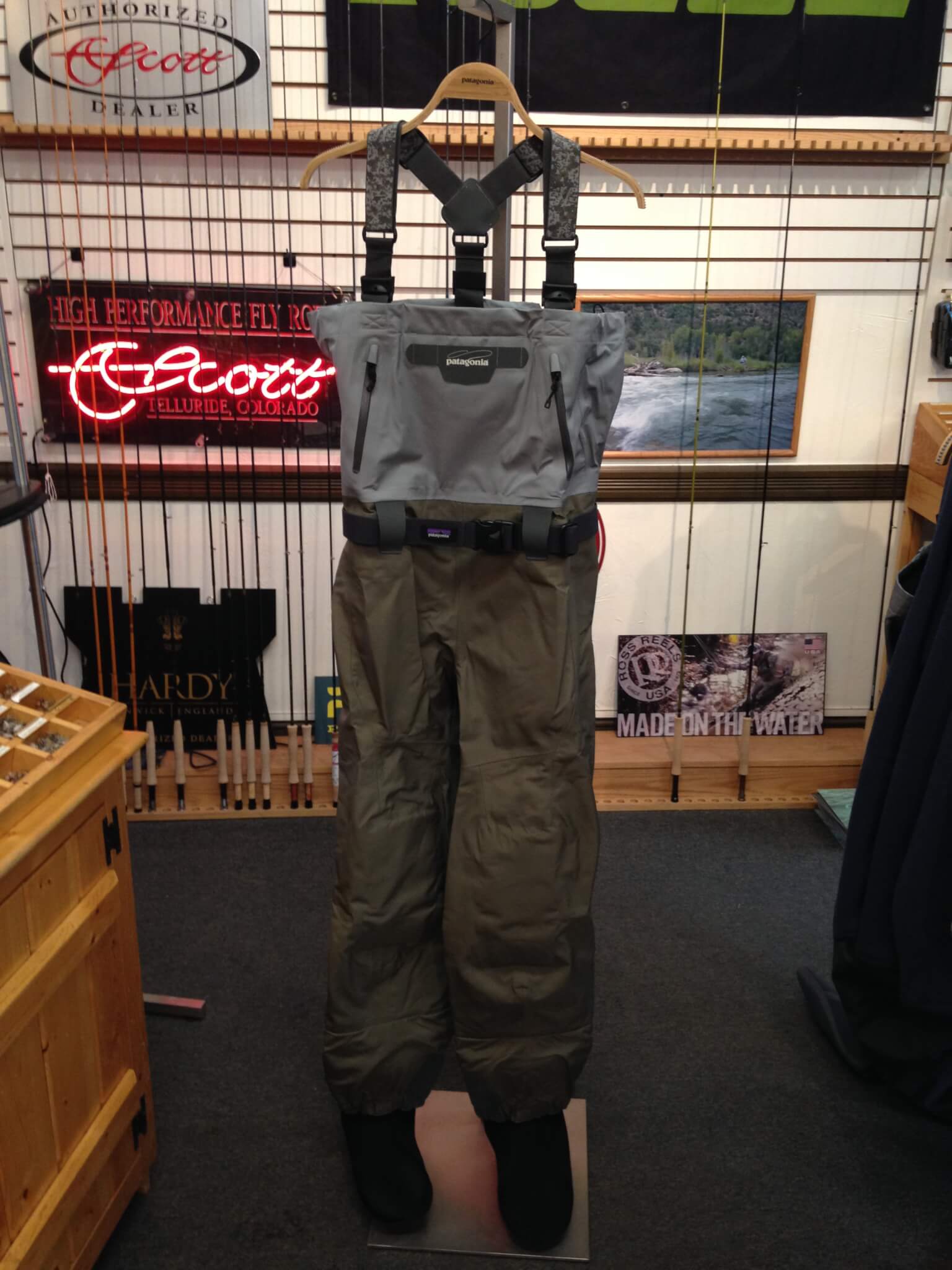 Many improvements were made to the 2016 version of the Patagonia Rio Gallegos wader.