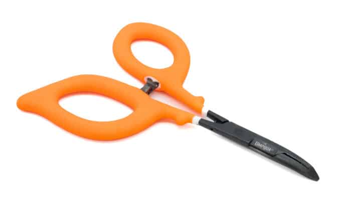 Umpqua River Grip PS Curved Scissor Forceps — 6 in. — product photo